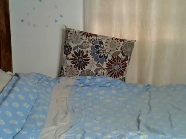 PetiteKitty's avatar