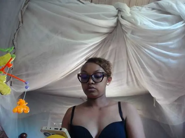 pretty-ass — WELCOME IN MY ROOM 10TK FLASH TITS 25TK SPANKING 30PUSSY 