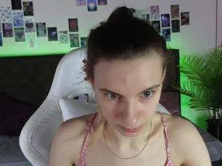 ash-leyy — impress you with flexibility  [Multi Goal]