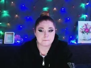 jessikadaniels — sexy outfit [750 tokens remaining]