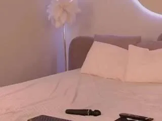 nicolespace — Deep blow job [Multi Goal]