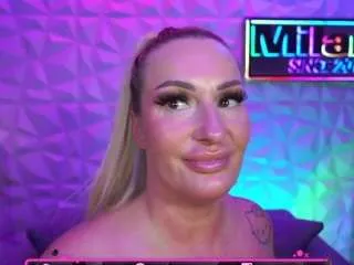 tamaramilano — CUM IN & FIND OUT !  Lush starts from 5+ | Snap = 777 | Whatsapp = 999 | Cumshow + Squirt = 1331