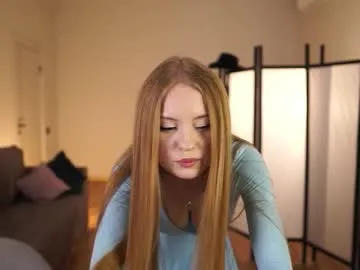 cboundy — GOAL: Unzip my top for a bit // Oh...hello! My name is Vicki and I am new here. So please...be kind with me  // #new #shy #smalltits #bigass #natural [45 tokens remaining]