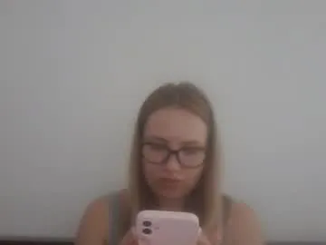 donnahawkins — goal: good meowing with lick lips Hi! My name is Stacy, I'm #18 y.o., #young and #skinny girl. #teen #shy [11 tokens remaining]