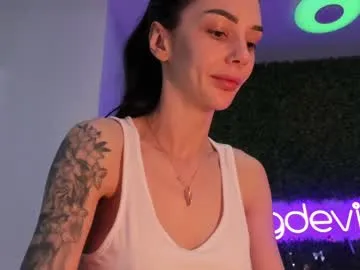 hotfallingdevil — Pvt open !OF /fallingdevil  Warning extremely horny Lets make it #cum and #squirt with big levels /222/333/444/1000