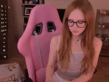 plastic_beach — Group, 20 years old, 541 viewers, McMurdo, Antarctica