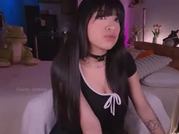 queen_gummy model from cb