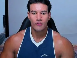 cris_cruz — Freechat on Flirt4Free