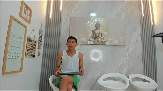 BEAUTY_BOYS1's avatar