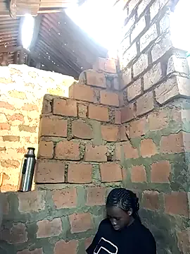 Black_juicy24 — Twerking for daddy