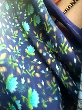 Juhi_chawla — Freechat on StripChat