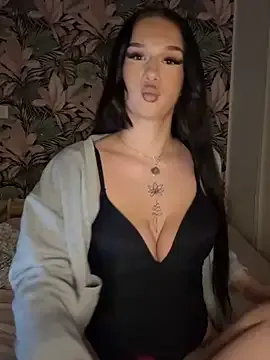 Leanna92ii — Group, 23 years old, 3,780 viewers, France