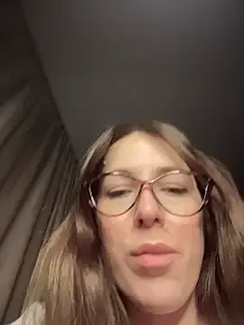 MommmyYummy — Make mommy wet and happy in public 