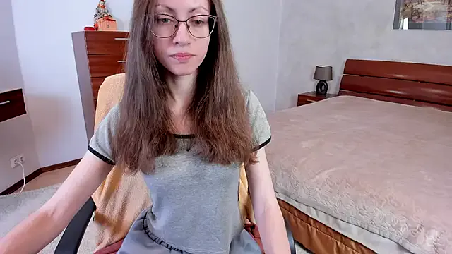 Pantyhose_Mila — Stay topless  [NEW Wheel 35 tk]