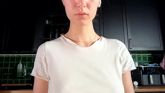 solar_bella's avatar