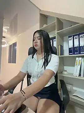 VAL_PRINCESS — FINGER IN MY ASS